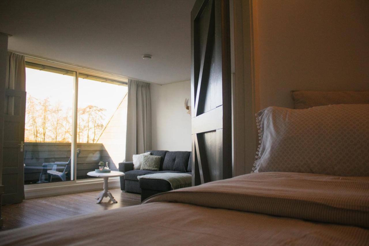 Katlijk T'Hus Bed & Breakfast מראה חיצוני תמונה